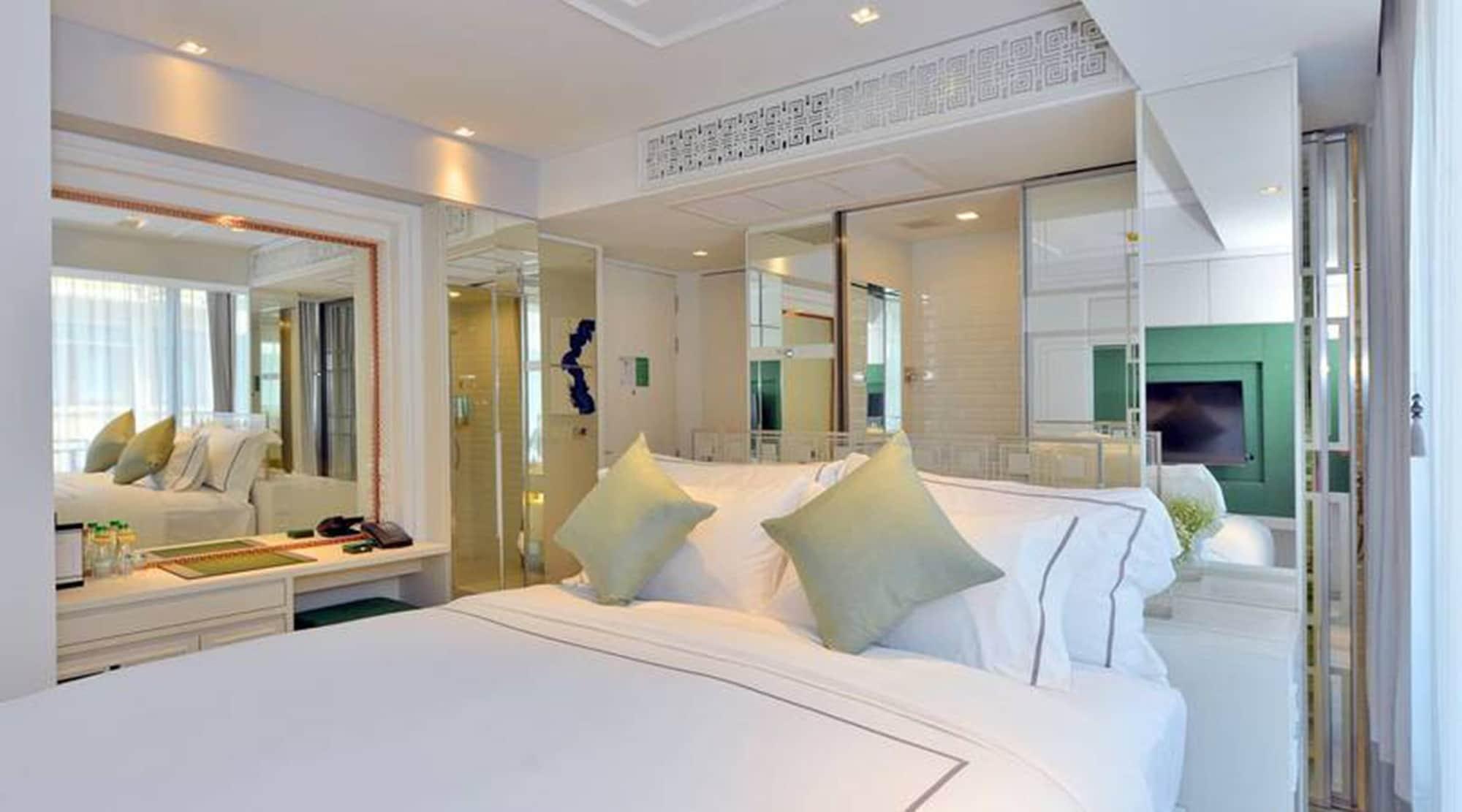 Riva Arun - Sha Extra 4* Bangkok